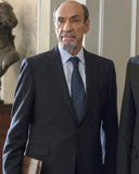 (STLV26) AUTOGRAPH PRE-ORDER - F. MURRAY ABRAHAM 8X10 & Send-In
