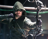 (GCC) PRE-ORDER - STEPHEN AMELL AUTOGRAPH 8x10 & Send-In