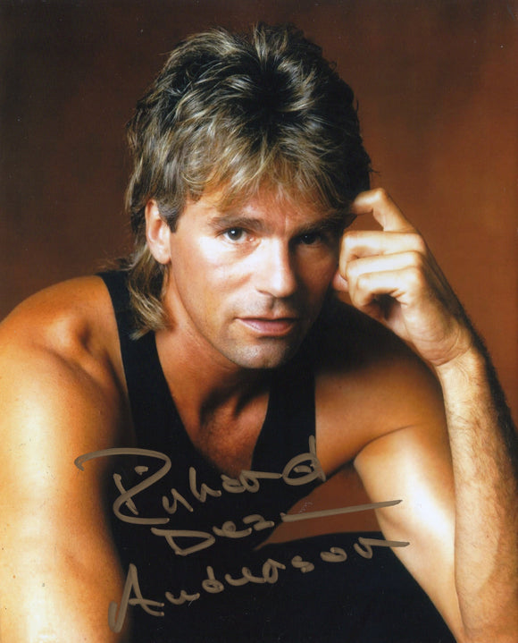 Richard Dean Anderson Signed 8x10 - MacGyver Autograph