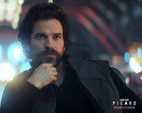 (STLV26) AUTOGRAPH PRE-ORDER - SANTIAGO CABRERA 8X10 & Send-In