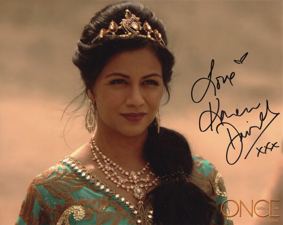 Karen Daniels Signed 8x10 - Once Upon a Time Autograph