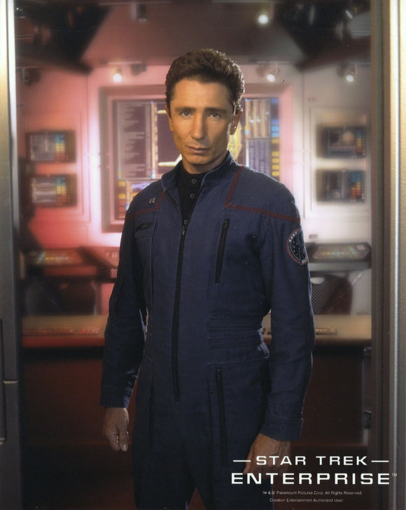 UNSIGNED Licensed 8x10 Photo - Star Trek: ENT Dominic Keating as Lt. Malcolm Reed #2