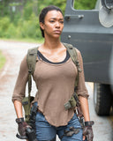 (STLV25) AUTOGRAPH PRE-ORDER - SONEQUA MARTIN-GREEN 8X10 & Send-In