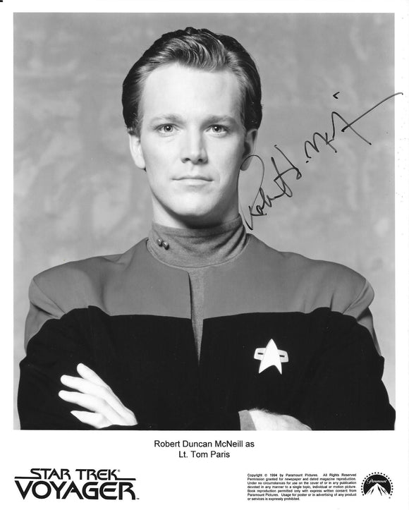 Robert Duncan McNeill Signed 8x10 - Star Trek Autograph #3