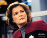 (STLV25) AUTOGRAPH PRE-ORDER - KATE MULGREW 8X10 & Send-In