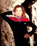 (STLV25) AUTOGRAPH PRE-ORDER - KATE MULGREW 8X10 & Send-In