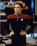 (STLV25) AUTOGRAPH PRE-ORDER - KATE MULGREW 8X10 & Send-In