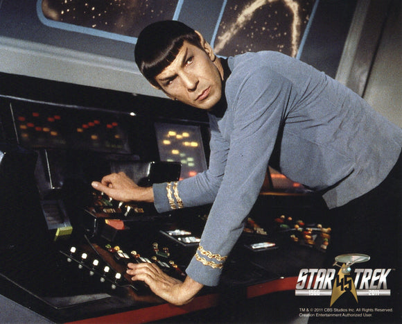 UNSIGNED Licensed 8x10 Photo - Star Trek: TOS - Leonard Nimoy as Mr. Spock #2