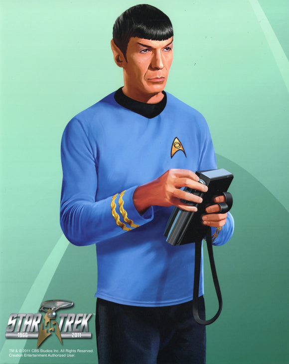 UNSIGNED Licensed 8x10 Photo - Star Trek: TOS - Leonard Nimoy as Mr. Spock #4