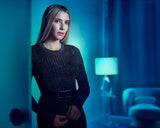 (GCC) AUTOGRAPH PRE-ORDER - EMMA ROBERTS 8x10 & Send-In