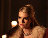 (GCC) AUTOGRAPH PRE-ORDER - EMMA ROBERTS 8x10 & Send-In