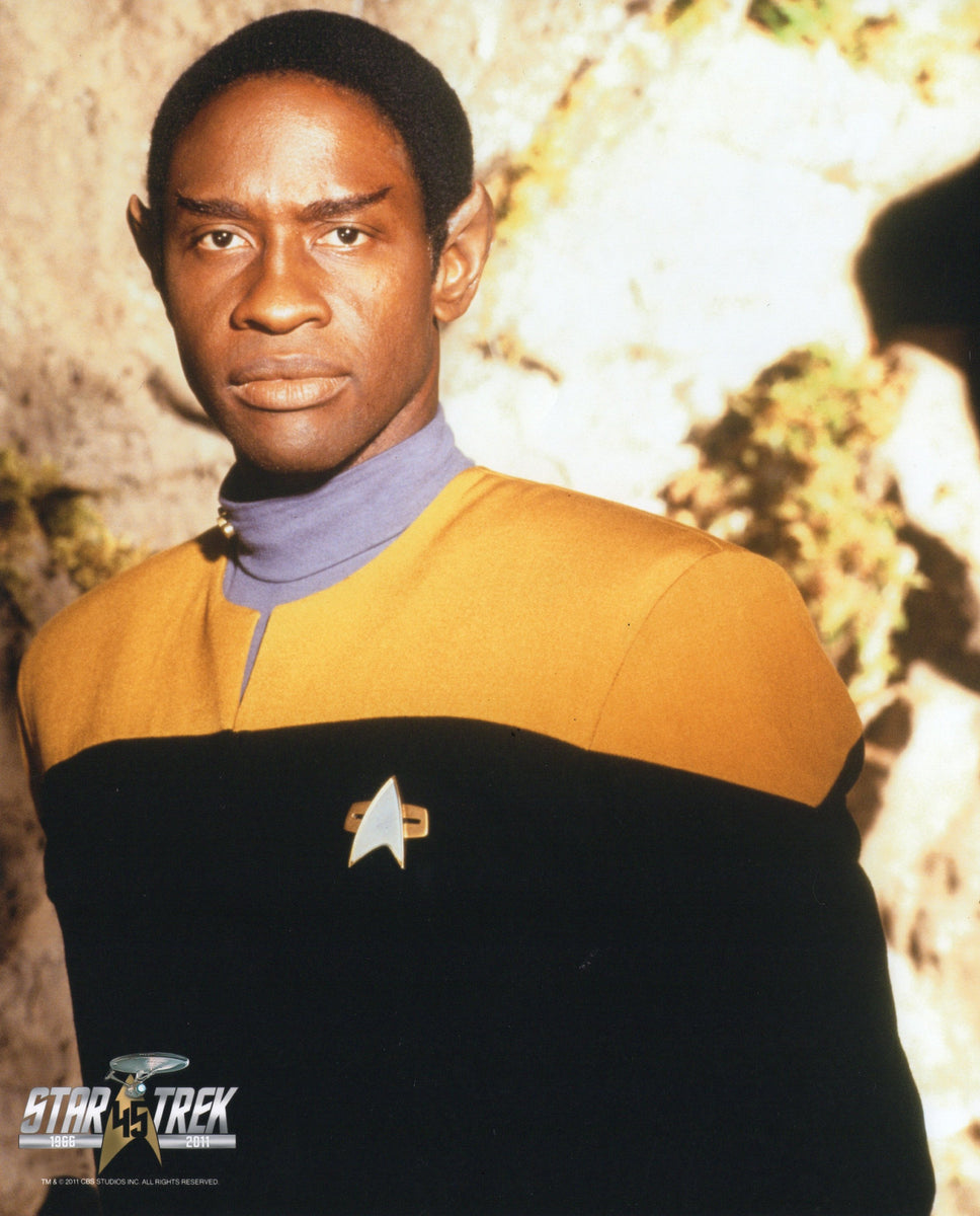 UNSIGNED Licensed 8x10 Photo - Star Trek: VOY - Tim Russ as Lt. Tuvok ...