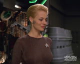 (STLV25) AUTOGRAPH PRE-ORDER - JERI RYAN 8X10 & Send-In