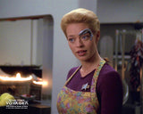 (STLV25) AUTOGRAPH PRE-ORDER - JERI RYAN 8X10 & Send-In