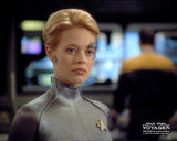 (STLV25) AUTOGRAPH PRE-ORDER - JERI RYAN 8X10 & Send-In