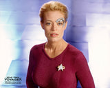 (STLV25) AUTOGRAPH PRE-ORDER - JERI RYAN 8X10 & Send-In