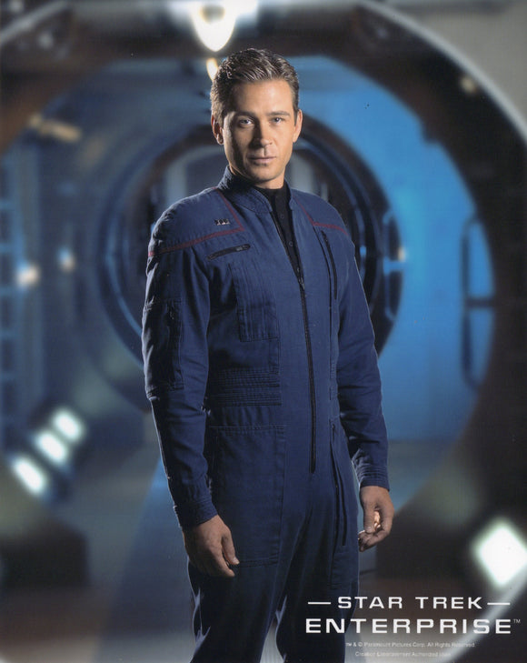 UNSIGNED Licensed 8x10 Photo - Star Trek: ENT Connor Trinneer as Cmdr. Charles 