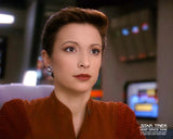 (STLV26) AUTOGRAPH PRE-ORDER - NANA VISITOR 8X10 & Send-In