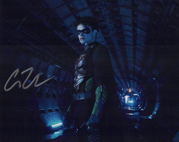 Curran Walters Signed 8x10 - Titans Autograph #2