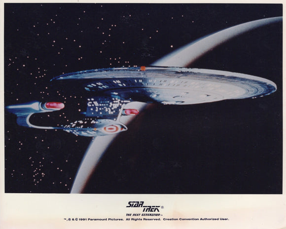 UNSIGNED Licensed 8x10 Photo - Star Trek: TNG Enterprise-D