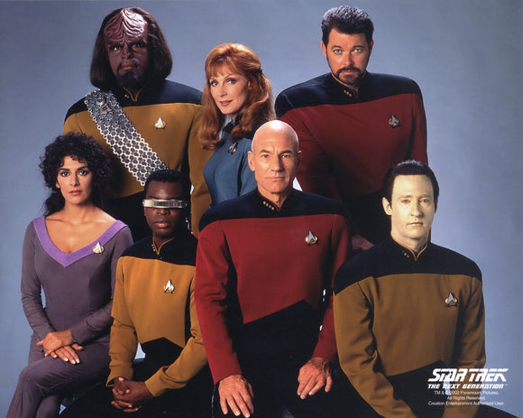 UNSIGNED Licensed 8x10 Photo - Star Trek: TNG Cast