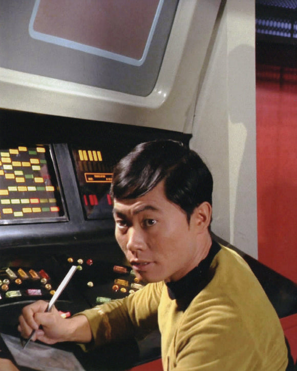 UNSIGNED 8x10 Photo - Star Trek: TOS George Takei