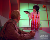 (STLV26) AUTOGRAPH PRE-ORDER - LESLIE ACKERMAN 8x10 & Send-In